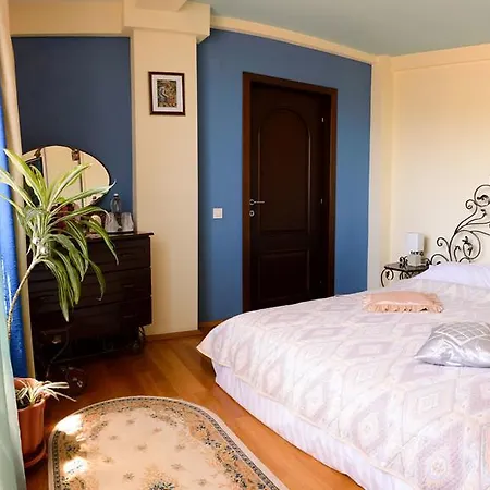 Гостьовий будинок Casa Holiday